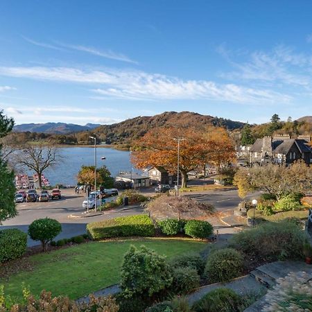 Brand New - Contemporary - 2 Bedroom - 2 Bathroom - Spacious Apartment - Lake Views Ambleside Luaran gambar